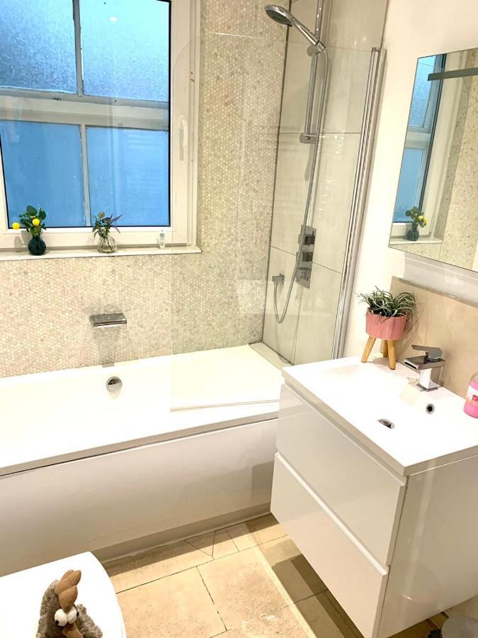 Emmanuel Block - Cambridge City Centre By Koala & Tree Short Lets & Serviced Accommodation CBG Exterior photo